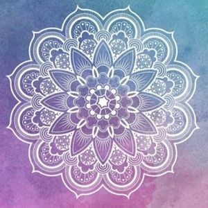 Meet your Posher, Mayra